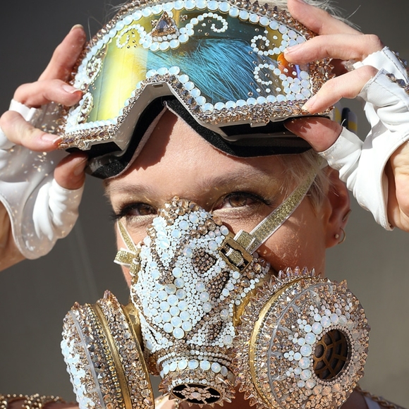 Meet your Posher, Audrey - Picture 5 of 11